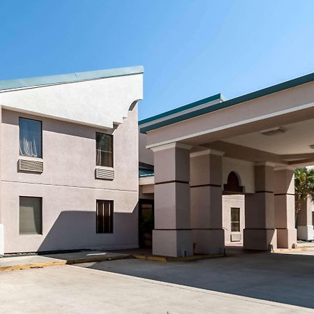 Quality Inn & Suites Лафайет Екстериор снимка