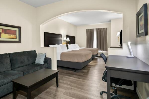 Quality Inn & Suites Лафайет Екстериор снимка